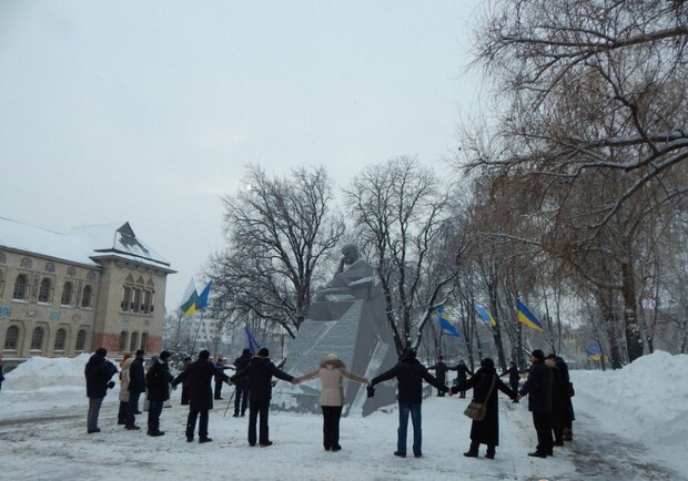 Новость - События - Как в Полтаве отметили День соборности Украины