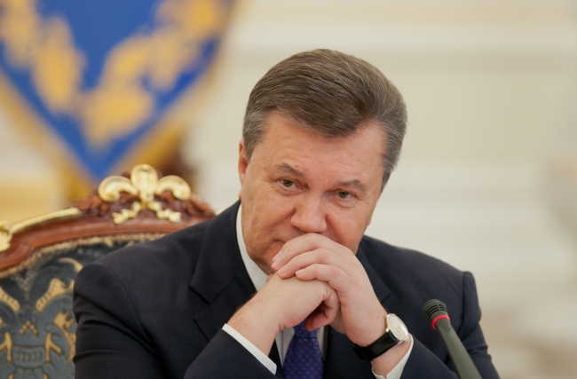 Новость - События - Смотри онлайн: допрос Виктора Януковича по делу Евромайдана
