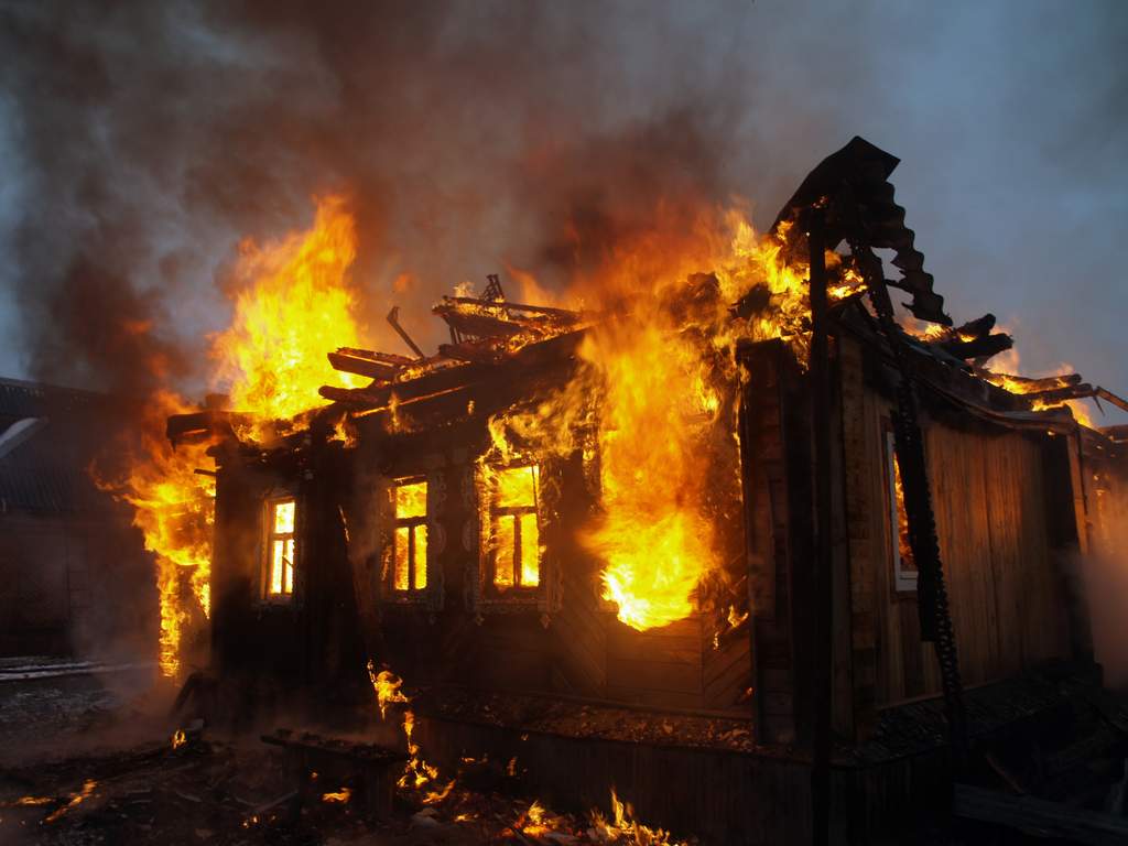 Новость - События - Под Полтавой в пожаре погибла женщина