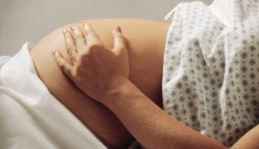 Новость - События - Под Полтавой мужчина не пускал медиков к рожавшей жене