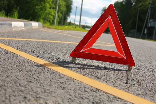 Новость - События - Авария под Полтавой: водителя заблокировало в авто