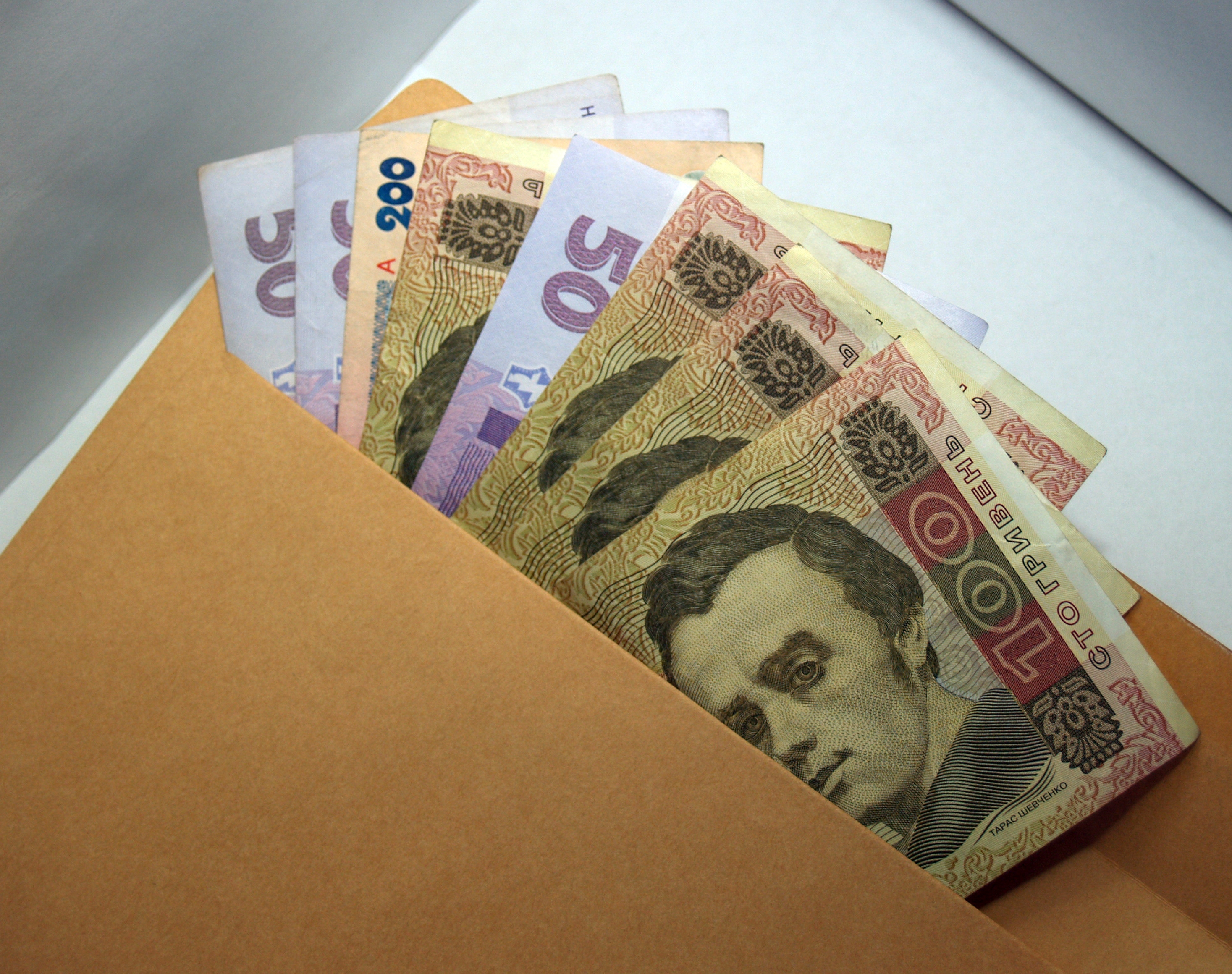 В каких городах живут самые богатые и бедные украинцы?