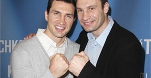 Братья Кличко подписали новый контракт на трансляцию их поединков. Фото предоставлено пресс-службой братьев Кличко