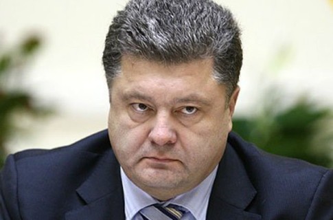 Порошенко останавливает действие режима прекращения огня в зоне АТО