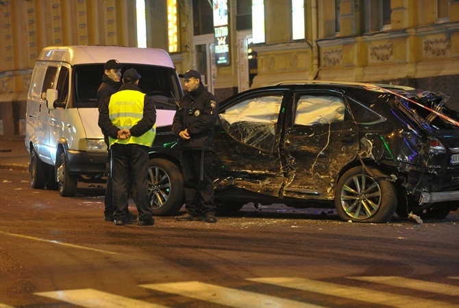 Новость - События - Хроника ДТП в Харькове: водитель Volkswagen Touareg рассказал, в чем его обвиняют