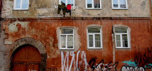 З турботою про під'їзди: львів'яни вимагають відкрити громадські вбиральні 