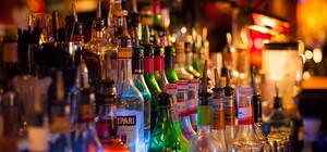 Спирта на миллион: в Запорожье накрыли производство паленки