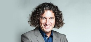 Воїн слова: Володимир Зеленський присвоїв Андрієві Кузьменку звання Героя України