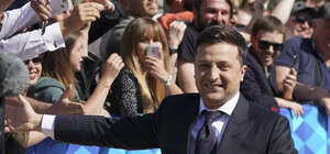 Каннабис и пожизненное: как украинцы ответили на 5 президентских вопросов