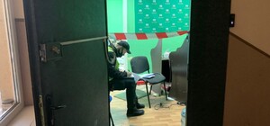 Разгромили и избили: неизвестные напали на офис 