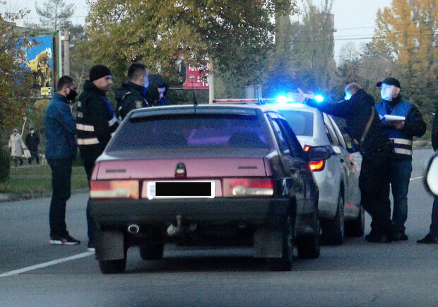 На Полтавщине ГБР и прокуратура задержали двух полицейских. Фото: https://pl.vgorode.ua/news/