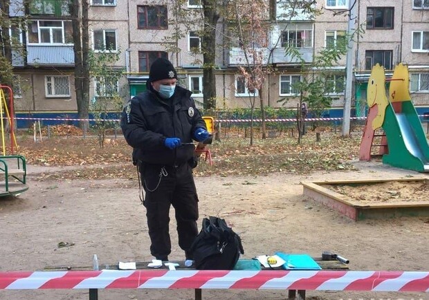 Полиция задержала человека, который взорвал гранаты в квартире бывшей жены. Фото: полиция Харьковской области
