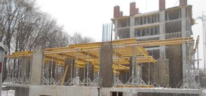 Забудовника оштрафували: скандальне будівництво на Пасічній зупинили