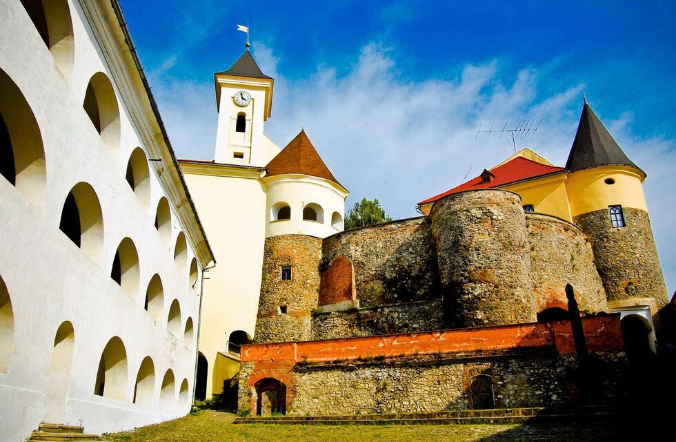 Замки Украины: топ-11 исторических мест, которые стоит посетить. Фото: karpaty.life