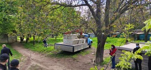 Протест на Черемушках: одесситы воюют с судом за зеленую зону