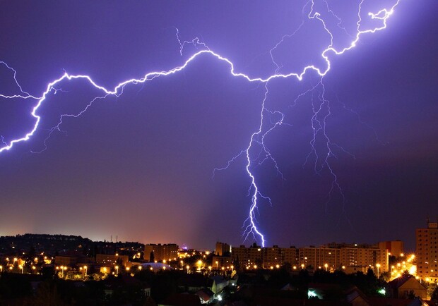 На Полтаву надвигается непогода. Фото:https://www.sq.com.ua/