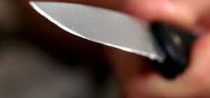 Любовный треугольник: в Одессе мужчина порезал пластического хирурга 