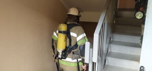 Нашли без признаков жизни: на Березняках во время пожара умерла женщина