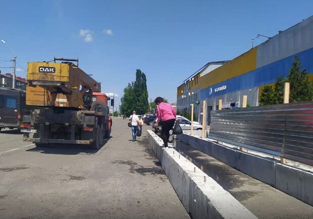 На месте бывшей автостанции в Полтаве строят дом. Фото: https://kolo.news/