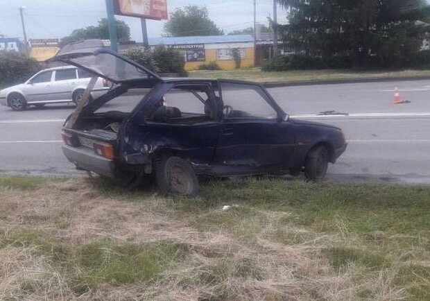 В Полтаве столкнулись "Таврия" и Nissan. Фото: https://www.instagram.com/poltava_shosho/