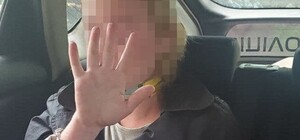 Поздравила себя с днем ​​рождения: в Одессе задержали женщину с наркотиками