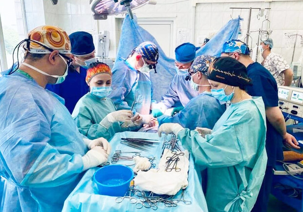В Полтаве впервые провели операцию по донорскому изъятию органов. Фото: НДСЛ Охматдит