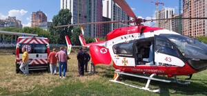 На стадионе 