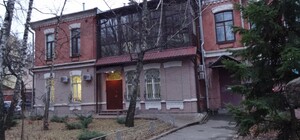 За $14 тысяч: в центре Полтавы продают хостел