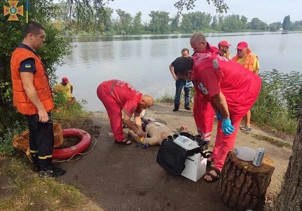 В Приречном парке утонул мужчина. Фото: https://pl.dsns.gov.ua