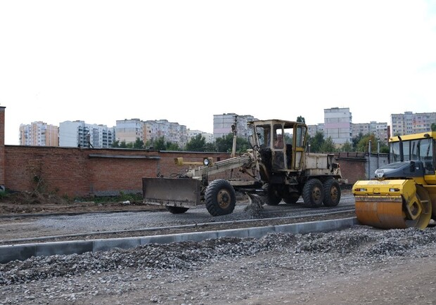 В Полтаве завершают ремонт участка улицы Петлюры. Фото: https://t.me/novyny_zhkh_plt