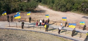 Хорошо, что медики были рядом: на Хортице церемония поднятия флага закончилась ЧП