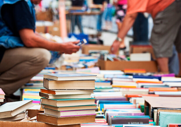 "Книжный рынок" остается на месте до 20 сентября. Фото: https://enjourney.ru/