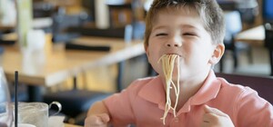 Новое питание на завтрак: в школах Одессы появилось безглютеновое и безлактозное меню