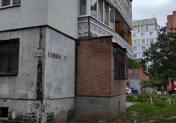 В Полтаве из собственной квартиры спасали женщину. Фото: ГУ ГСЧС в Полтавской области