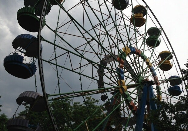 В парке "Победа" заменят смотровое колесо - фото: fr.foursquare.com
