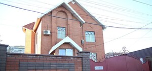 Пять погибших в доме престарелых в Днепре: полиция задержала администратора и санитарку