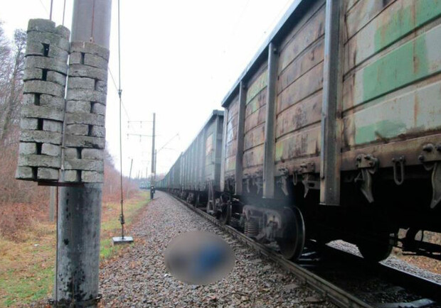 В Полтаве 28-летний мужчина попал под поезд 