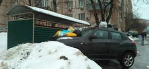 Запорожцев будут штрафовать за парковку возле мусорных контейнеров