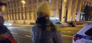 На Майдане Незалежности женщина угрожала подорвать себя гранатой