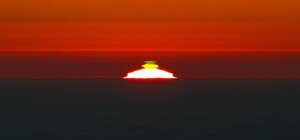 Одессит сфотографировал редкое явление над морем (фото, видео)