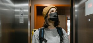 В Днепре для жителей многоэтажки сделают платный проезд в лифте