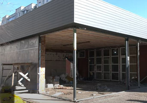 В Полтаве владельца магазина поймали не незаконном строительстве 