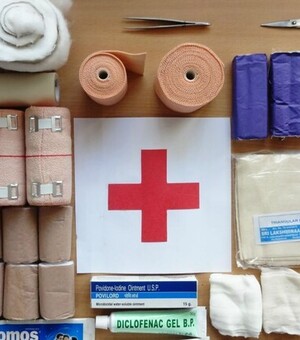 Як укомплектувати аптечку автомобіля у воєнний час