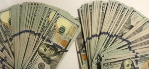 В Одесі 70-річна бабуся вкрала у біженки з дітьми 20 тисяч доларів