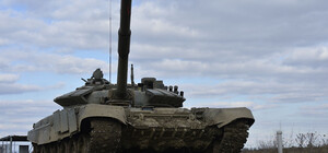 Ждали оккупантов: в Харьковской области СБУ обнаружила склад комплектующих к российским танкам