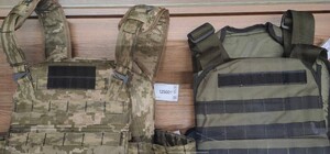 СБУ розпочала розслідування щодо продажу призначених для ЗСУ бронежилетів в 