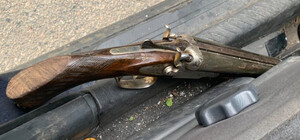 Мужчина пытался въехать в Киев с полной машиной оружия