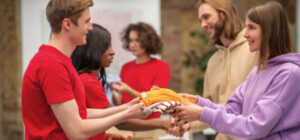 Як узаконити волонтерство під час війни