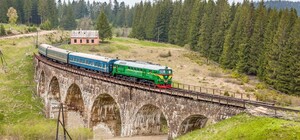 Укрзализныця продлила маршрут поезда Одесса-Яремче до Ворохты: расписание 