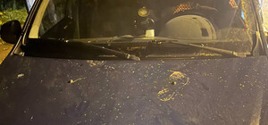 На Соломенке мужчина прыгал по припаркованным автомобилям